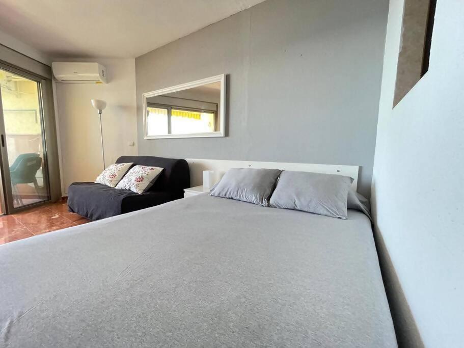 Estudio Miramar. Primera linea playa. Amazing views! Benalmadena Bagian luar foto