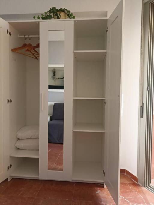 Estudio Miramar. Primera linea playa. Amazing views! Benalmadena Bagian luar foto